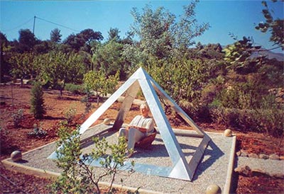 Piramijardín de dos metros y medio
